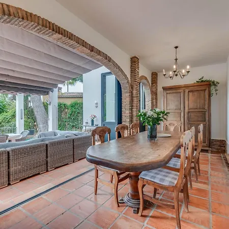 Beachside In Carib Playa Villa *